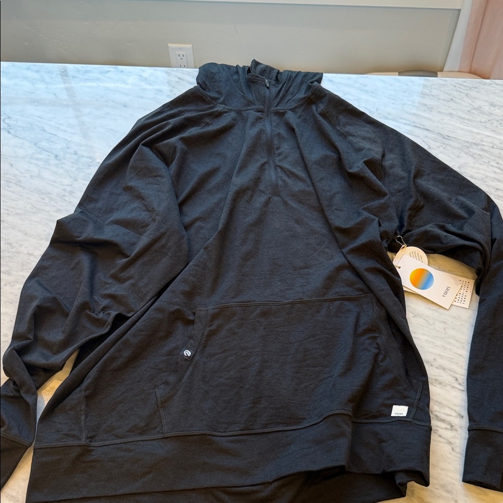 Vuori Charcoal Gray Sweatshirt